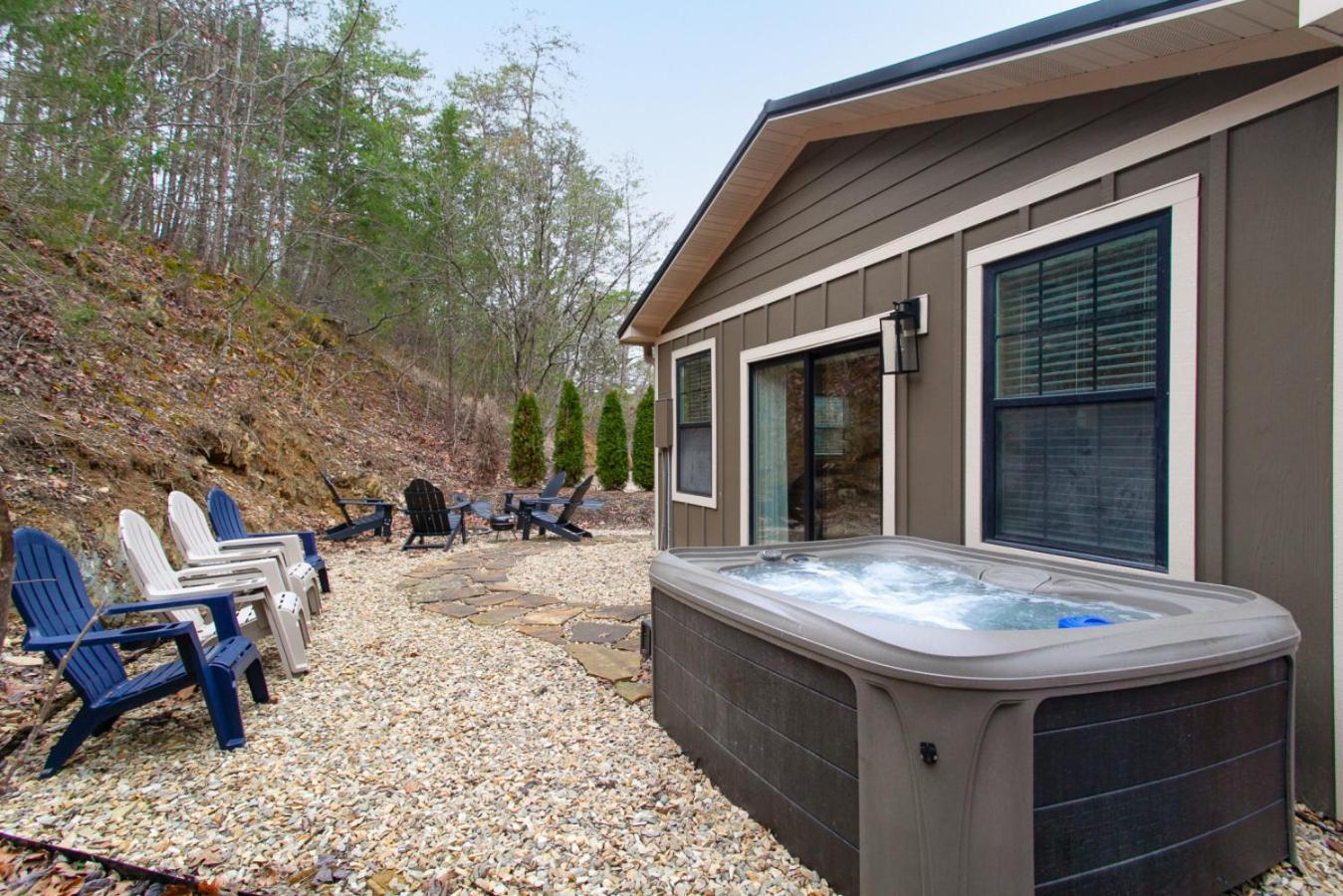 Villa Whiskey Barrel W Hot Tub Arcade Game Fire Pit Sevierville Exterior foto